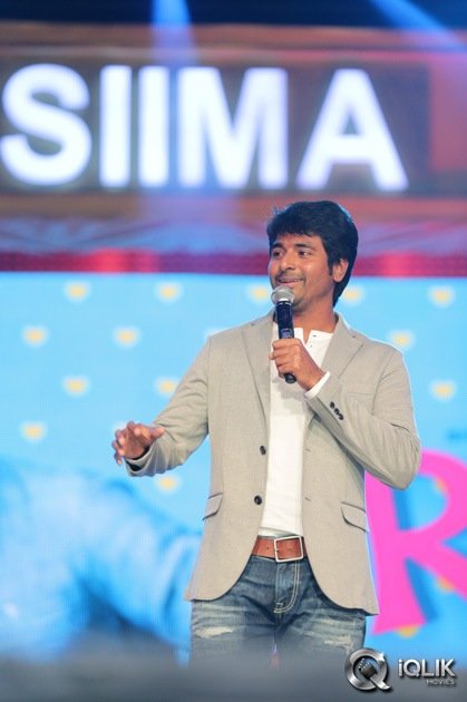 South-Indian-International-Movie-Awards-2016-Day-2